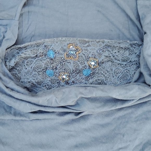 RELISTED Blue gray beaded lace cowl neck tie tunic - Picture 2 of 3